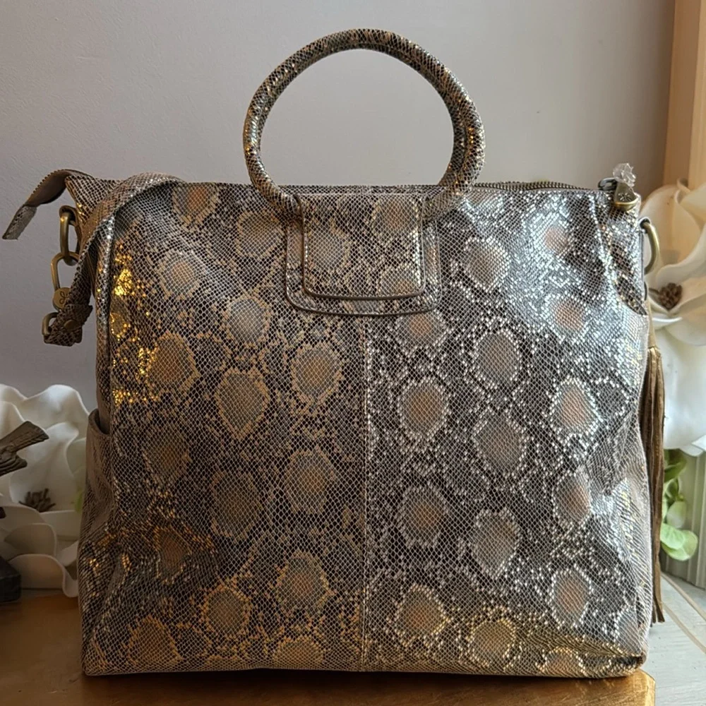 NWOT! Hobo Large Shiela Satchel in Golden Snakeskin Metallic Leather